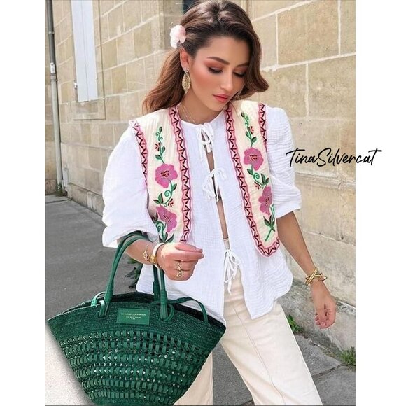 BLOGGER'S FAVE! Zara Embroidered Vest NWT - Picture 17 of 17